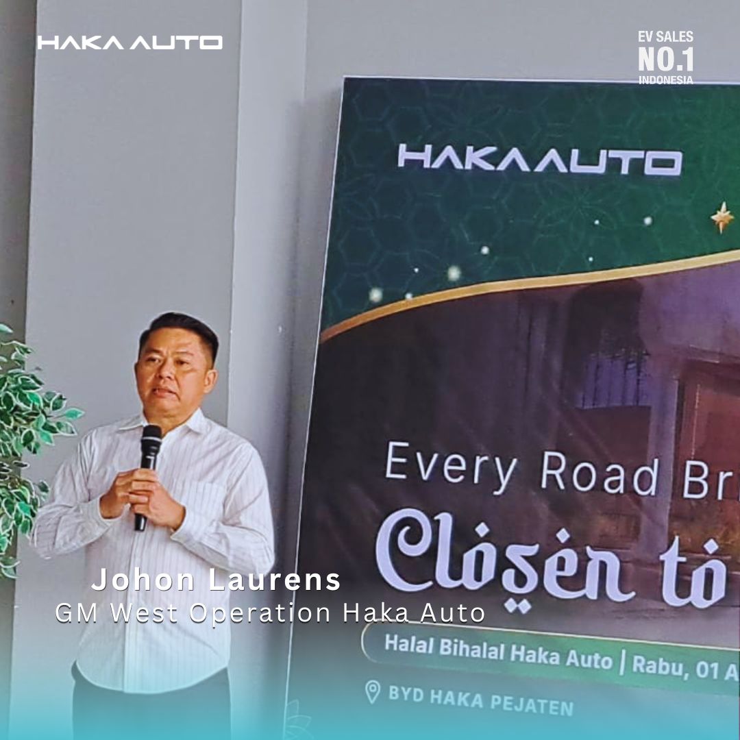 BYD_HakaAuto's tweet photo. 1 April, diselenggarakan penyambutan Operation Manager West Area Haka Auto yang baru, Bapak Johon Laurens!👋

Bertepatan dengan momen Halal bi Halal Haka Auto 2026, turut disaksikan oleh jajaran pendiri, direksi, manajemen, perwakilan karyawan BYD Haka &amp; Denza Haka🤝 https://t.co/tY0s3X2YoN