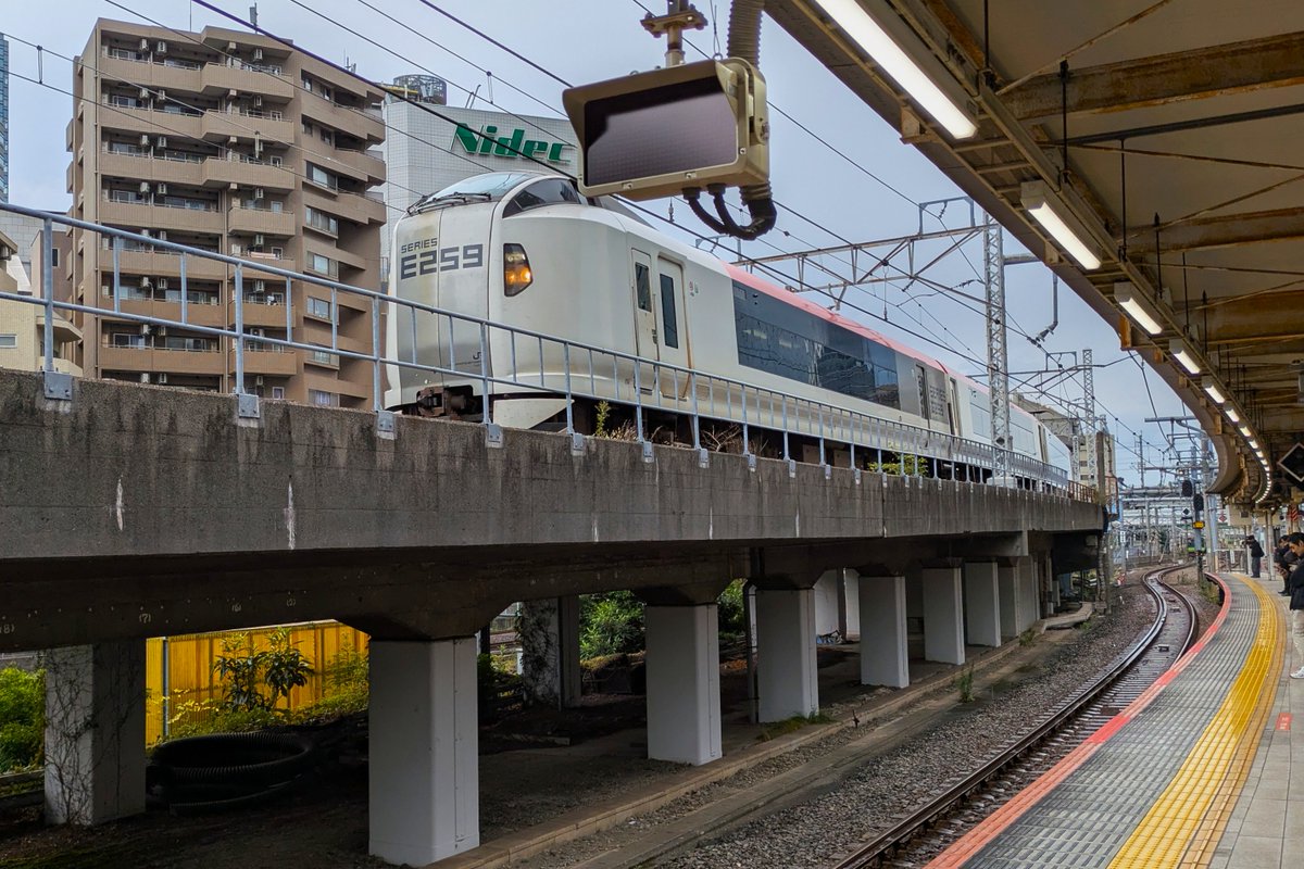 ☆彡北斗星☆彡ポケモン､ブルトレ､東武30000系､東海汽船､東急8500系推し tweet media