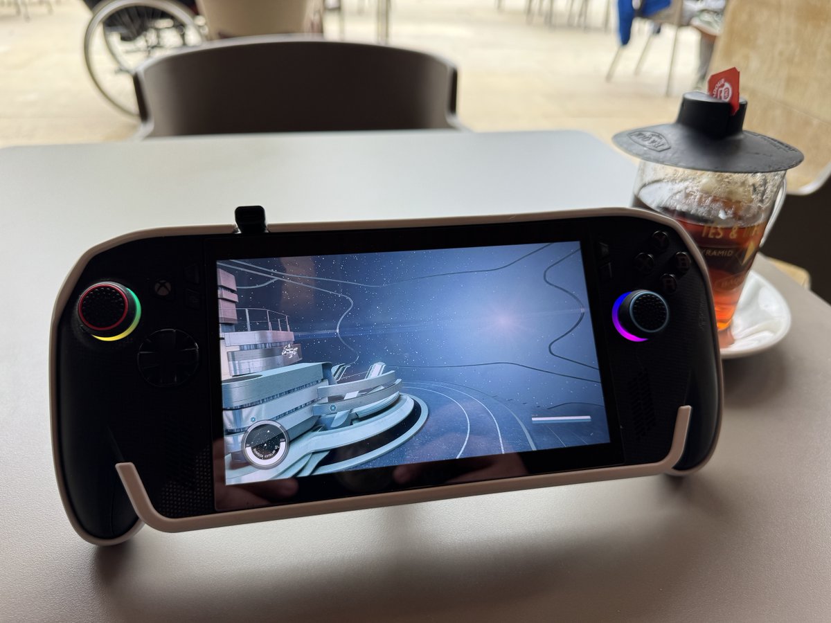 David y su palico Rumalda 🐱 tweet media