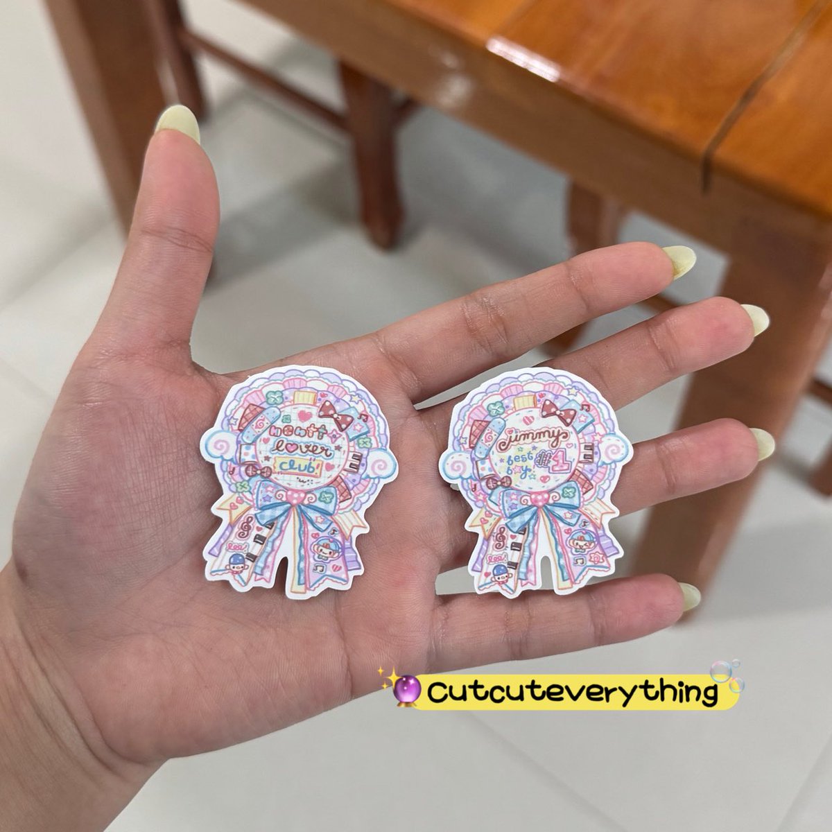 nebbycutting's tweet photo. ไม่ค่อยลงงาน ตอบแชทช้า เพราะช่วงนี้ค่อนข้างดูแลร่างกาย และจิตใจจากรถชน แต่รับงานเหมือนเดิมน้า 👋🏻💗 ใครสนใจทักมาได้เลยน้า เบญตอบแน่นอน ~
.
*ดีเอ็มตอบช้าค่ะ 💫 line : @egi3211u 🛼🩷 ทักมาได้เลย
 #รับทําของแจก #รับทําสติ๊กเกอร์ไดคัท #รับทําgiveaway #รับทำสติกเกอร์ #รับทําโฟโต้การ์ด https://t.co/BFCTfmcG3U