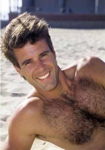 Archive of Older Actors, Singers and Politicians. tweet media