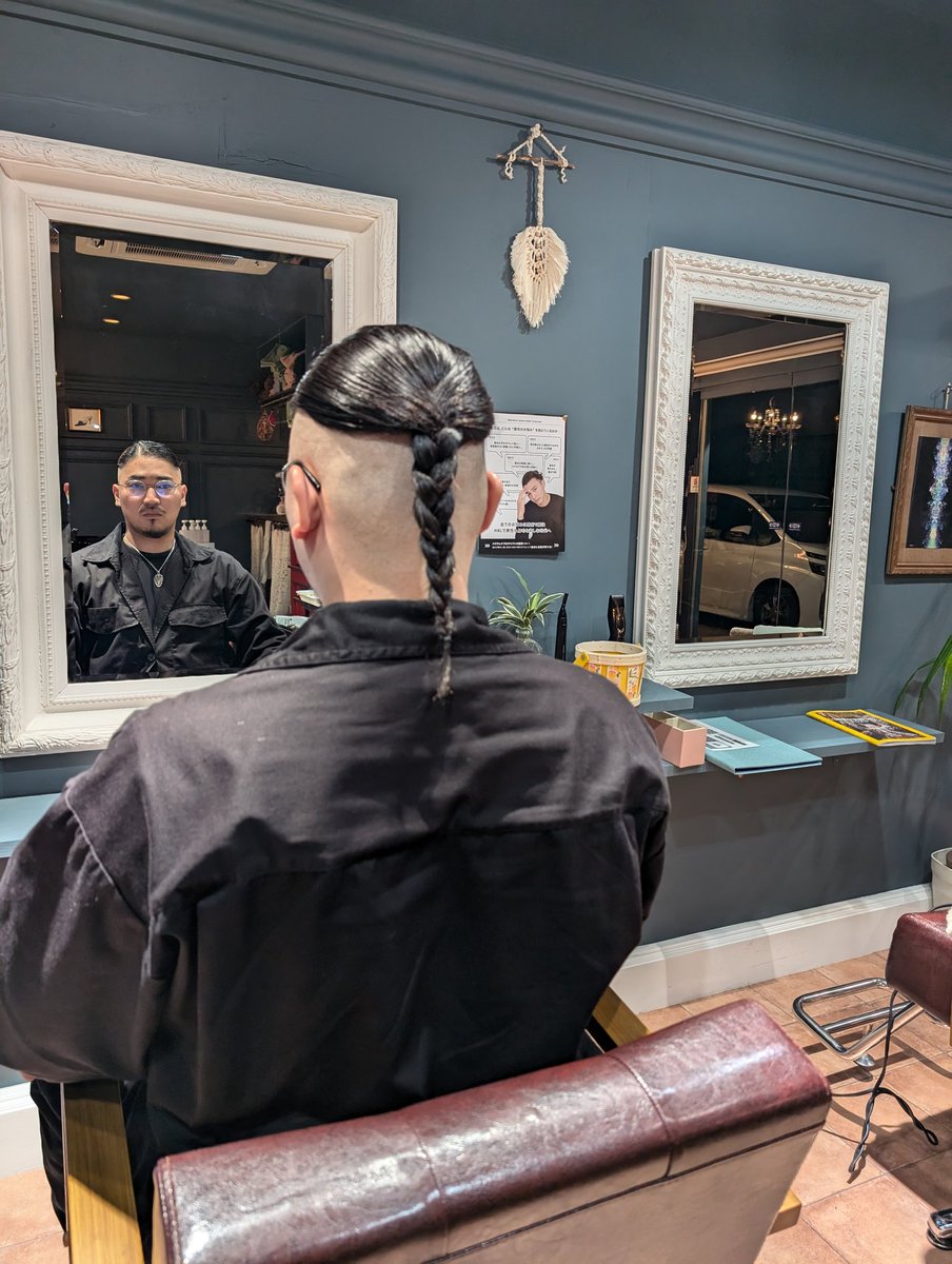 🛐ᑕᖇᗩᘔY🛐 tweet media