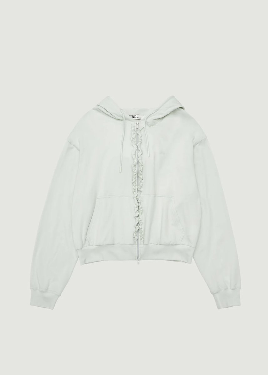 grovestore_jp's tweet image. 【速報】

オンライン,新宿店、完売しているｺﾁﾗのﾌﾘﾙセットアップ…ミント……🍀ྀི⋆｡°✩
原宿店在庫あります、、！！！！

お早めに、、ほんとに……

JANET FRILL ZIP-UP
JANET FRILL SKIRT PANTS

🏠旗艦店 東京都渋谷区神宮前3-18-15