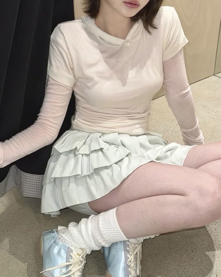 grovestore_jp's tweet image. 【速報】

オンライン,新宿店、完売しているｺﾁﾗのﾌﾘﾙセットアップ…ミント……🍀ྀི⋆｡°✩
原宿店在庫あります、、！！！！

お早めに、、ほんとに……

JANET FRILL ZIP-UP
JANET FRILL SKIRT PANTS

🏠旗艦店 東京都渋谷区神宮前3-18-15