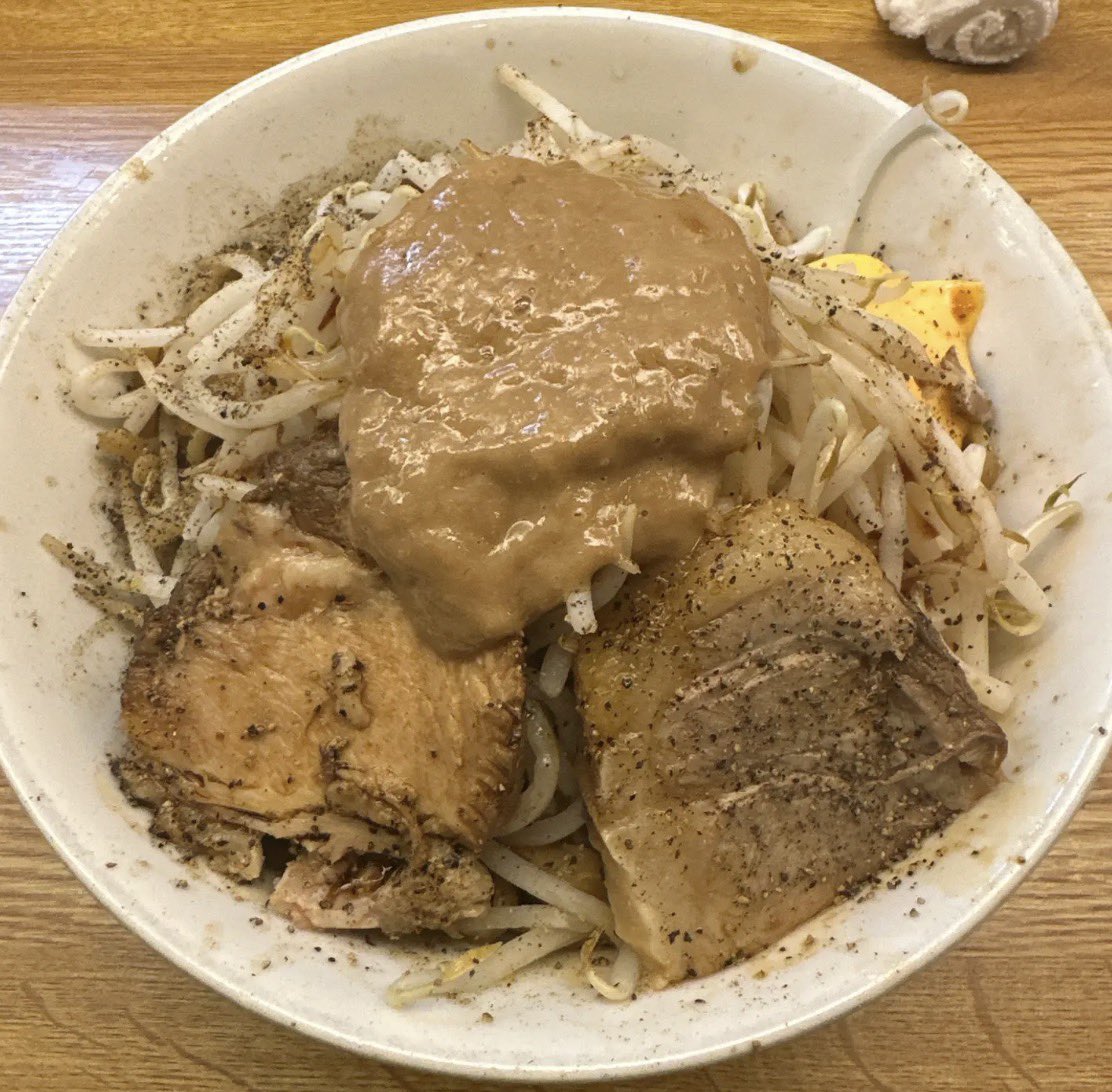 kit_kendo's tweet photo. 今日は2人の新入生が話を聞きにきてくれました！✨

本当にありがとうございます！

部員一同とても嬉しいです❕

その後、みんなで夢を語れに行きました！(新入生は帰りました😭)

明日も17:40〜18:30(誰も来なかったら帰ります)で部室に部員を配置します！

ぜひ一度、話を聞きにきてください！ https://t.co/HBIhiXanPB