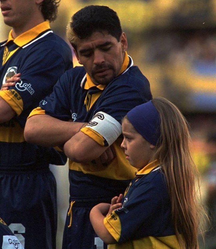Maradona Pics Bot (@maradona_pics) on Twitter photo 