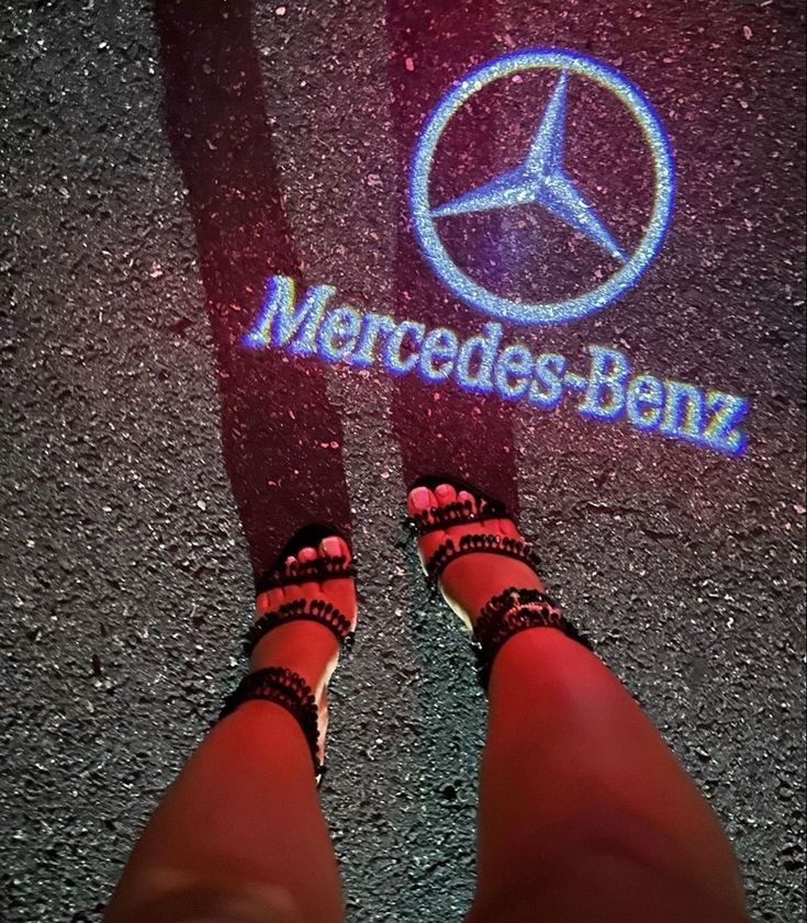 𝑩𝒆𝒕𝒕𝒚™ tweet media