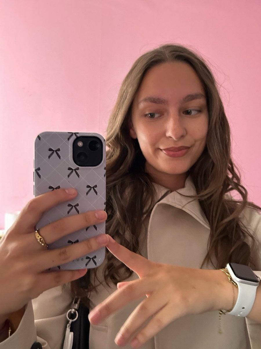 nay⁷ 🪭 tweet media