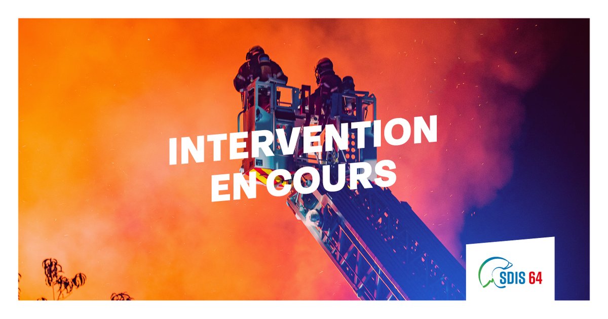 sdis64's tweet photo. 🚨 🚒  Les sapeurs-pompiers du #SDIS64 interviennent pour un #feu de chambre commune de PAU résidence le MANOIR.

✖️ ⛔️ Evitez le secteur et facilitez l'accès aux secours.
🚧 ⚠️ Respectez le périmètre de sécurité.

@Prefet64 @Gendarmerie_064 @PoliceNat64 #SAMU64A #SAMU64B https://t.co/AeKPFrsFoF
