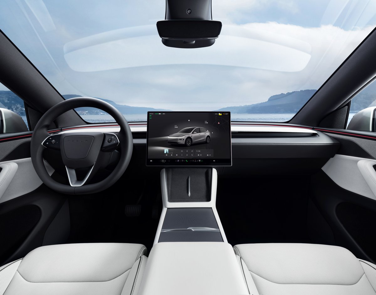 Tesla Japan tweet media