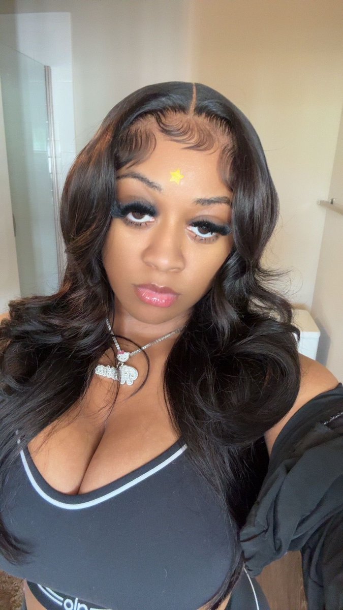 Beauty&class tweet media