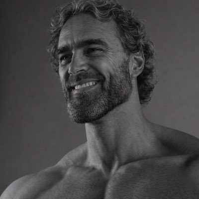 sΣrgioFajardo tweet media