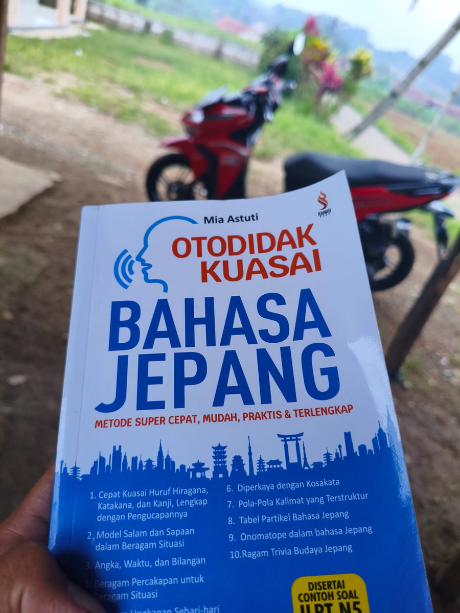 MELONメロン tweet media