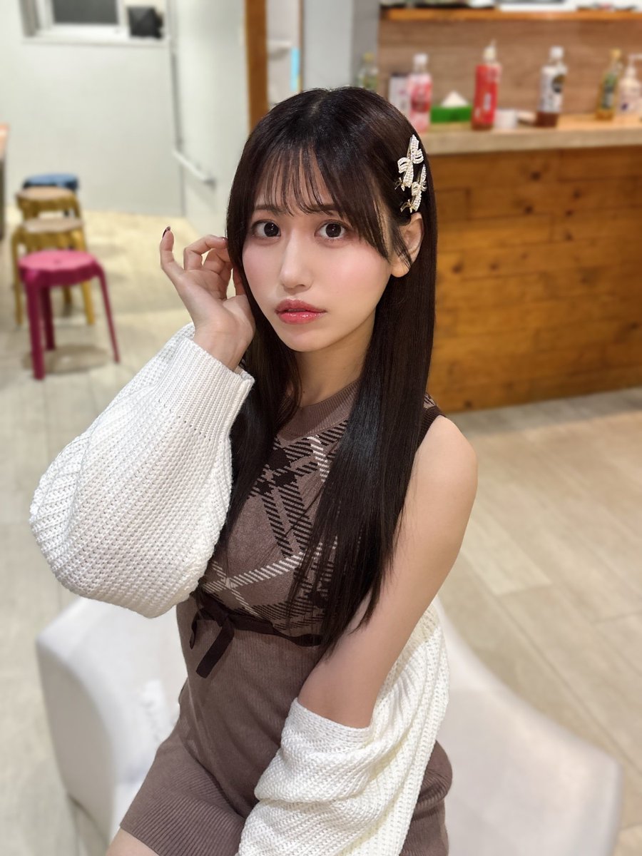 senaoshi0105's tweet photo. @rincent_sena 僕はこっちの方がタイプ😁 https://t.co/8YGloNfzRz