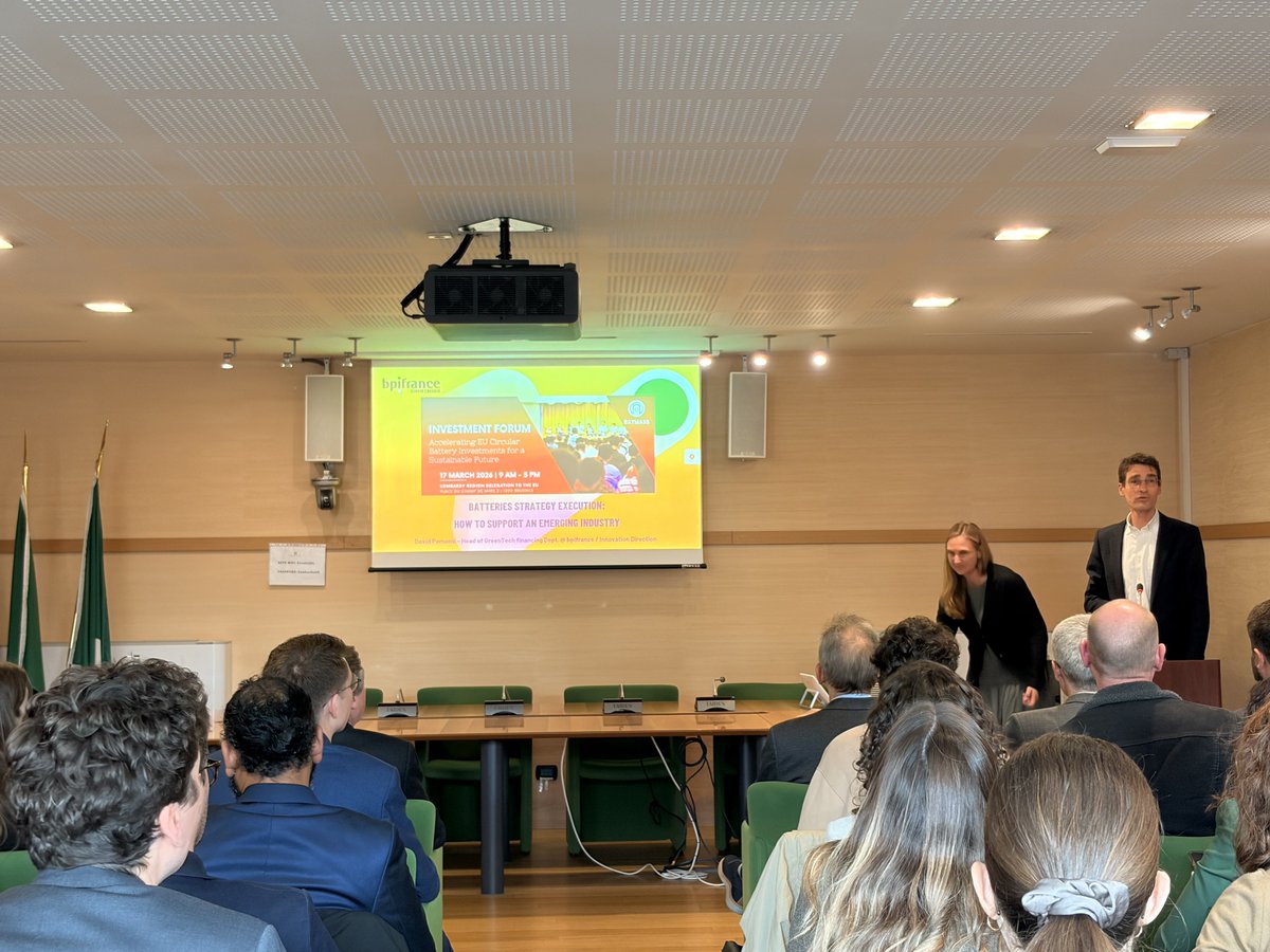 CTAndaluciaENG's tweet image. 🔋Our #EUproject @BATMASS_EU has supported the organisation of the Circular Battery Valley Investment Forum in Brussels, a milestone event to strengthen collaboration between investors, industry and public institutions around Europe’s circular battery ecosystem.📈

Through its