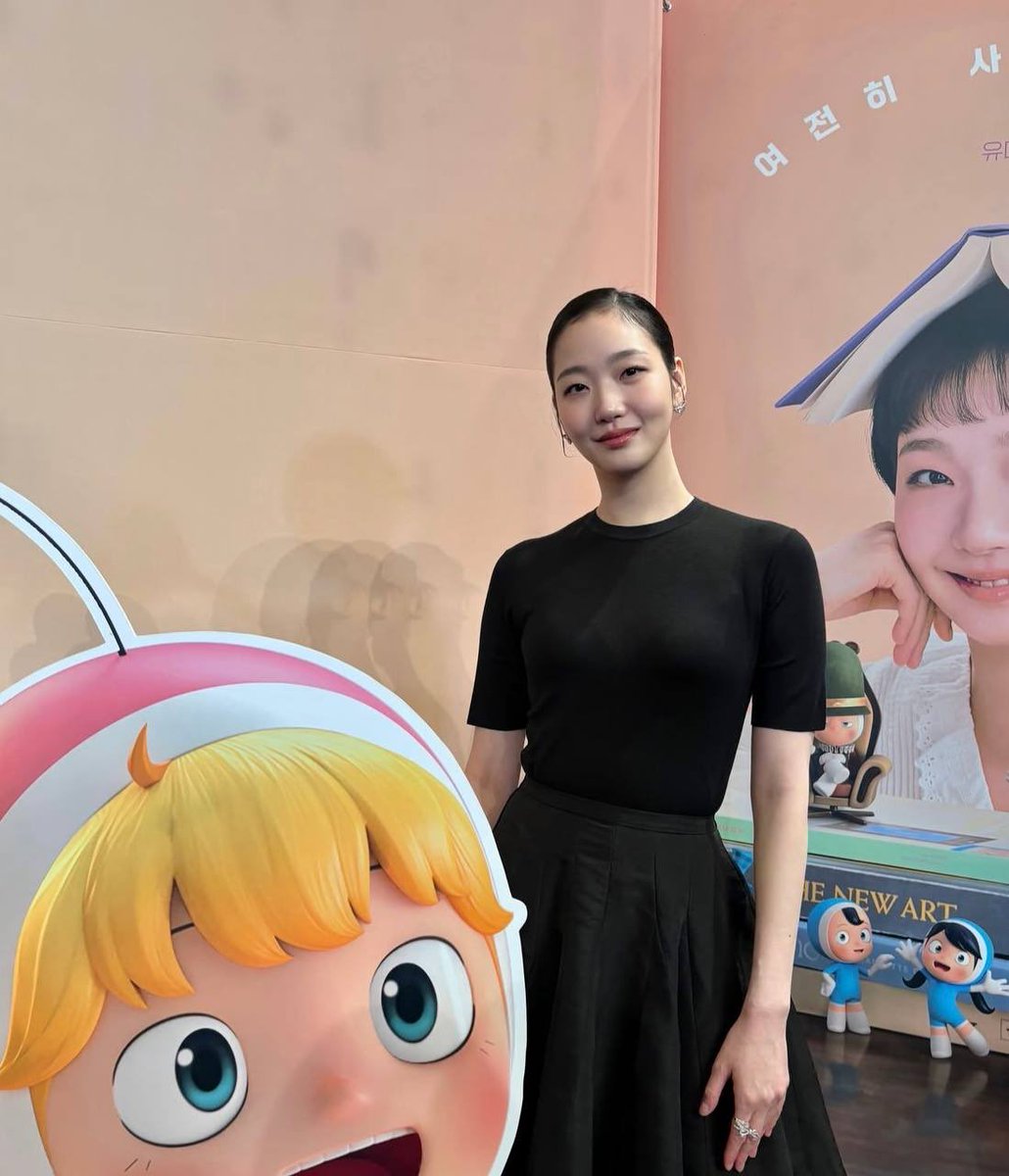 ¢єℓιиα-셀리나❤️ tweet media