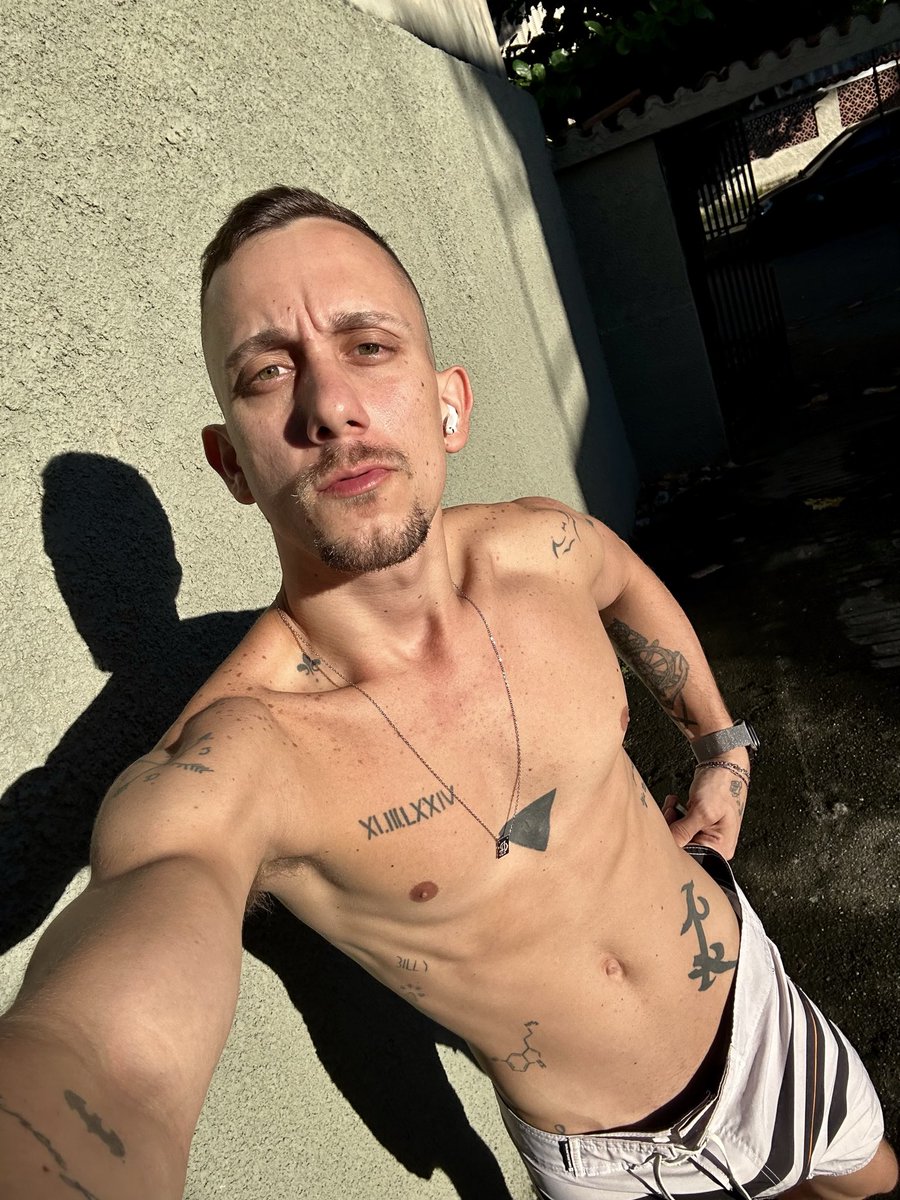 juniorlayy's tweet photo. Bom dia ☀️ https://t.co/uMkWO9TtU6