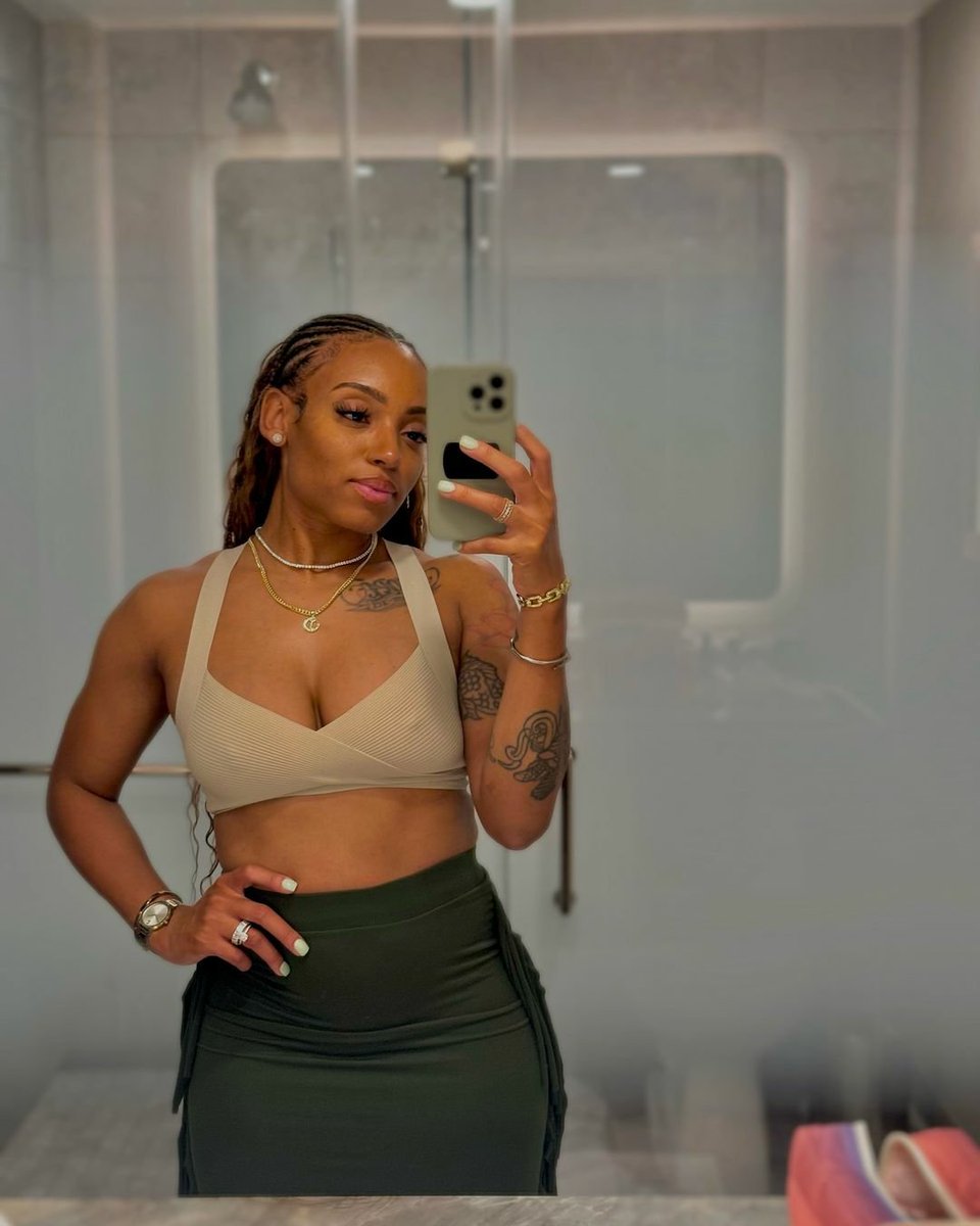 Alex Gage tweet media