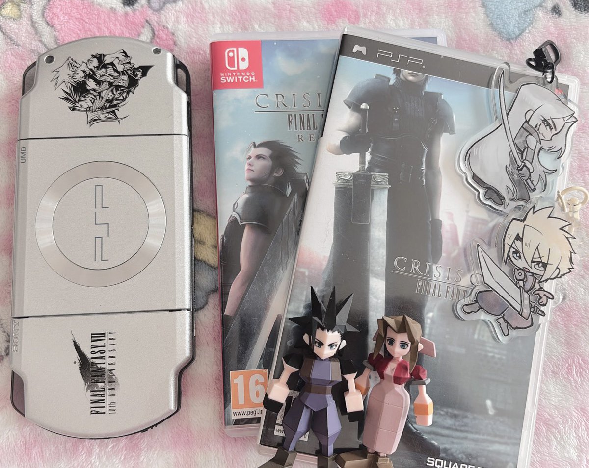 ⊹🐰ྀི 𝜗 𝑒𝒍𝒍𝒆 ᰔ‘𝒔 𝒃𝒍𝒐𝒏𝒅𝒆𝒔 ৎ ࣪ ˖ tweet media