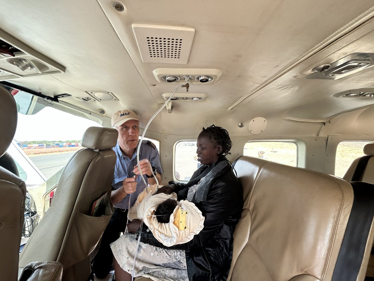 mafuganda's tweet photo. Let's give a big 👏 to our pilots Hansjorg Schlatter &amp; Niels Blok, who safely flew babies with hydrocephalus and spina bifida from Juba, South Sudan to Tororo in Uganda, from where they were operated on at CURE Children's Hospital of Uganda in Mbale. 
#iflyMAF 
📸Pilot Niels https://t.co/B4JoNT3uZ9