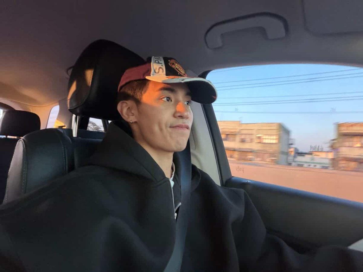rndmfngrlacc___'s tweet photo. "we'll be in our own little world."

we are so excited, brenty!!!! keep going and keep on achieving your dreams. we are always here to support you no matter what ❤️ https://t.co/VwmwMkQerj