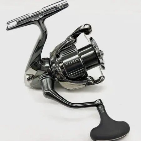 シマノ 22 ステラ C3000XG 袋付 を、買取りました? 綺麗な状態の美品 