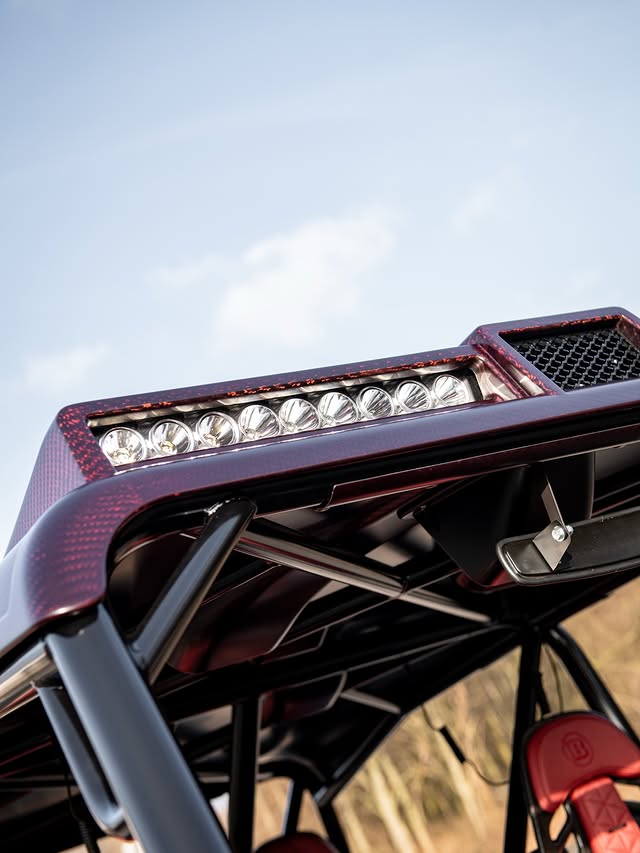 recaroauto's tweet photo. No limits. Pure adrenaline. ποΈπ₯
The 900 HP @BRABUS CRAWLER is an open-air beast built for the extreme. To anchor the driver, it features our RECARO Podium shell seats. Engineered for the desert. ποΈπ¨
πΈ: @brabus
#RECAROAutomotive #RECARO #RECAROPodium #BRABUS #CRAWLER #Offroad https://t.co/CTLrozFTk8