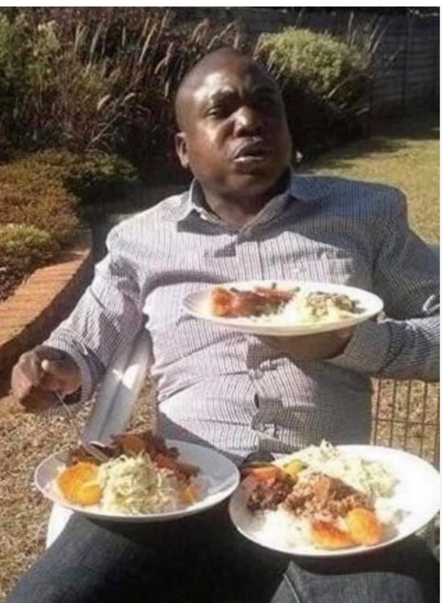 ѕℓαѕн🕷️ tweet media