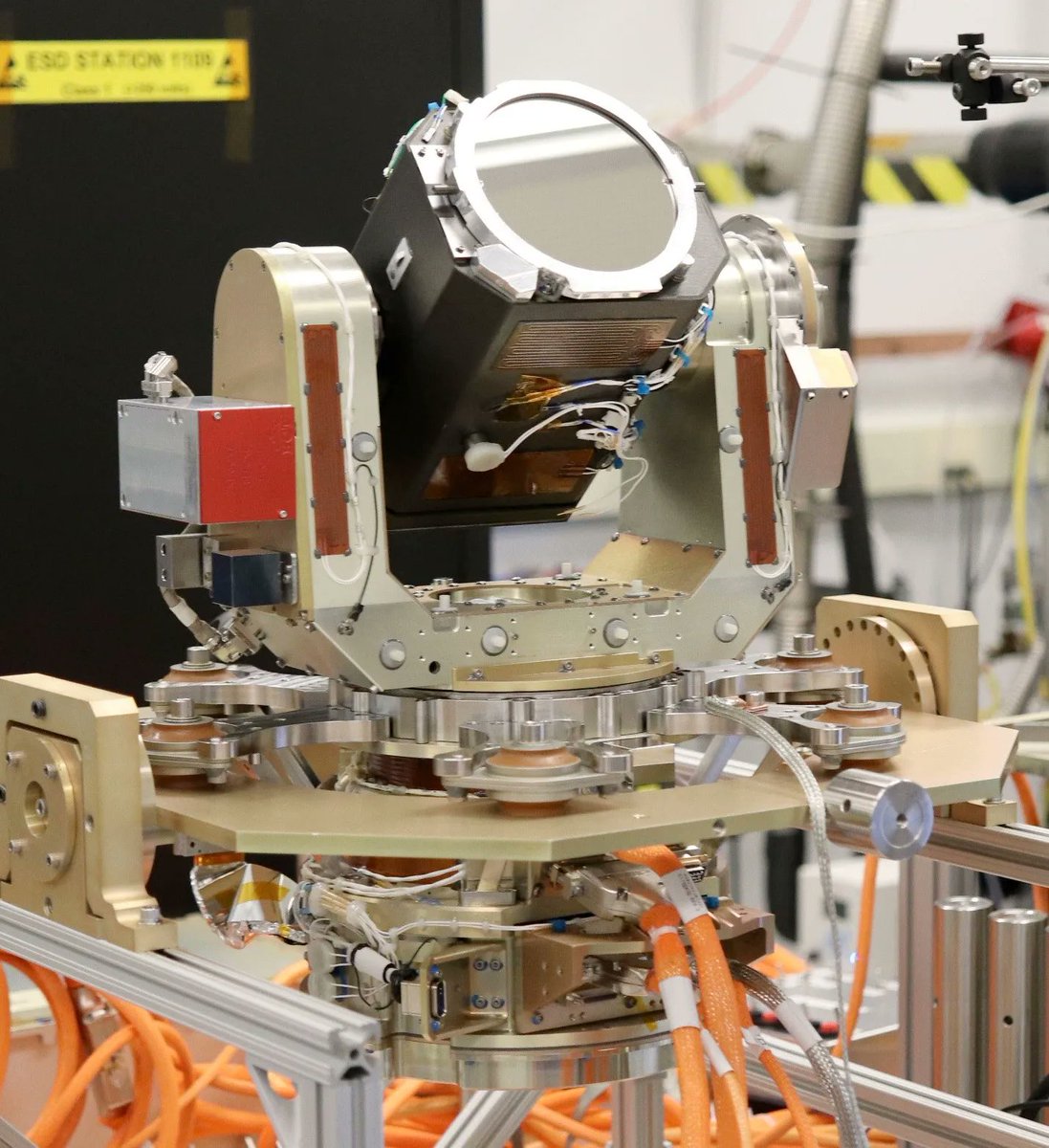 しきしま＠teardrop tweet media