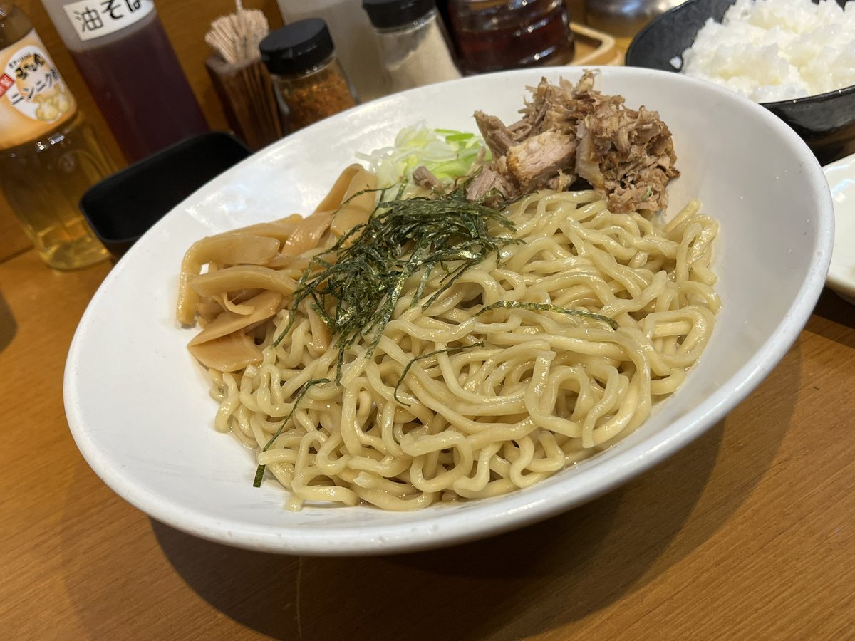 Alice_AS tweet media