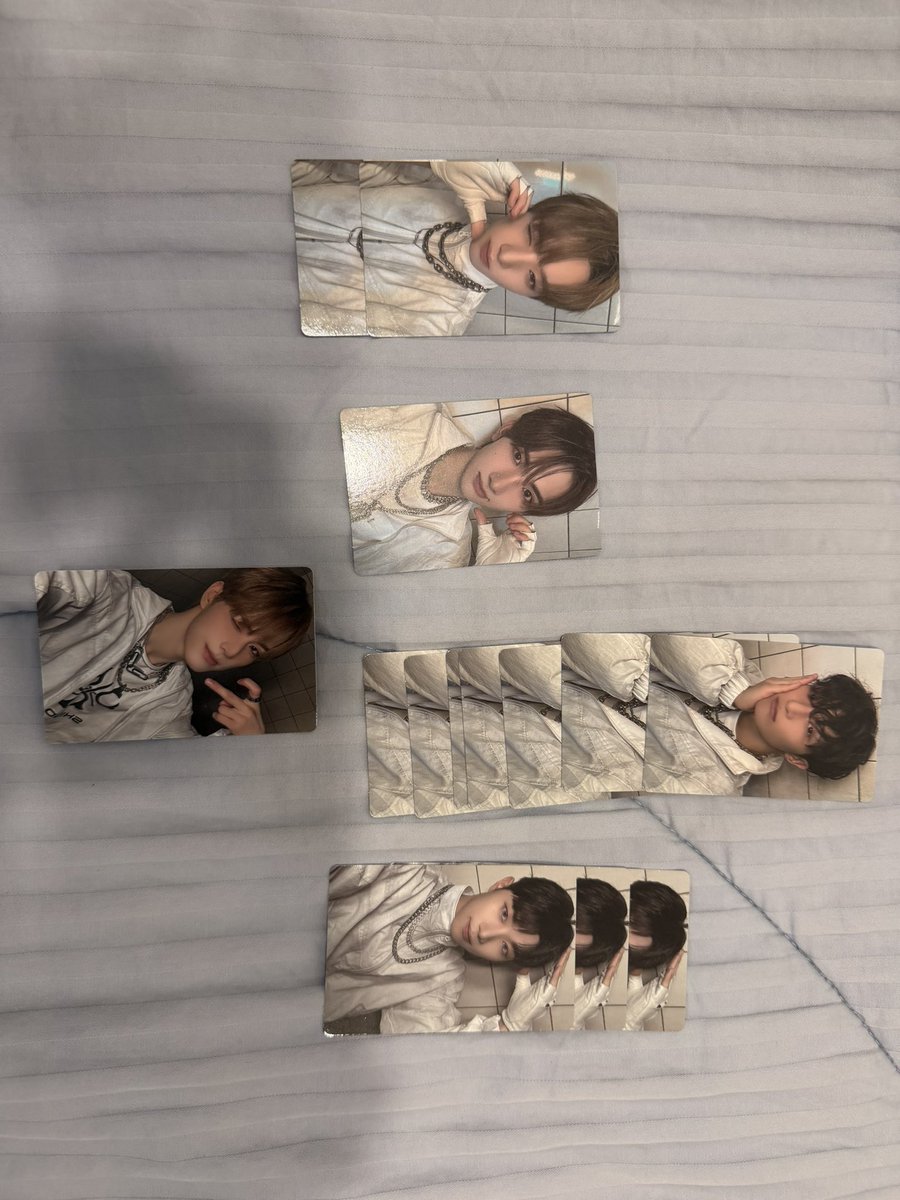 Khor888's tweet photo. Wts
Xikers POCAALBUM 
RM15 includes wm postage 
Can choose 1 poca album qr code (picture 1)
Can choose 1 photocard (picture 2)
Can choose 1 photocard (picture 3)
#xikers #싸이커스 #kpop https://t.co/3D1F3E0mpk
