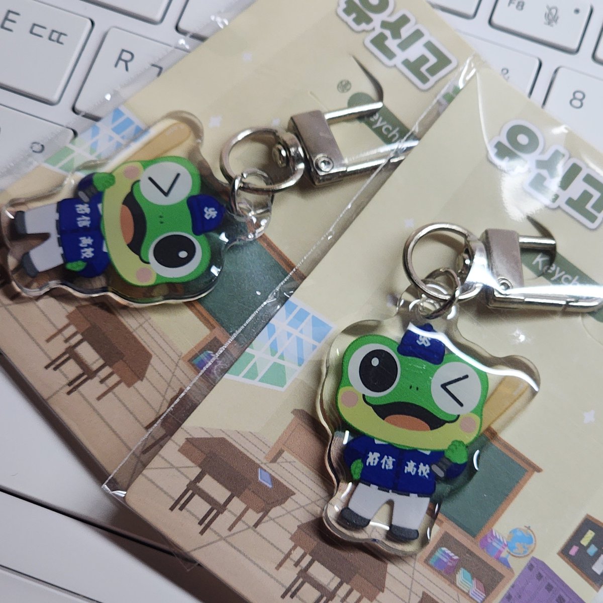 애플잉 tweet media