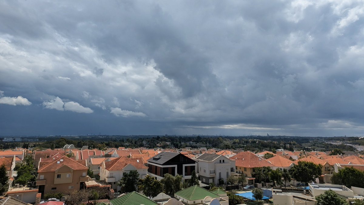 Eyal Ofer אייל עופר tweet media