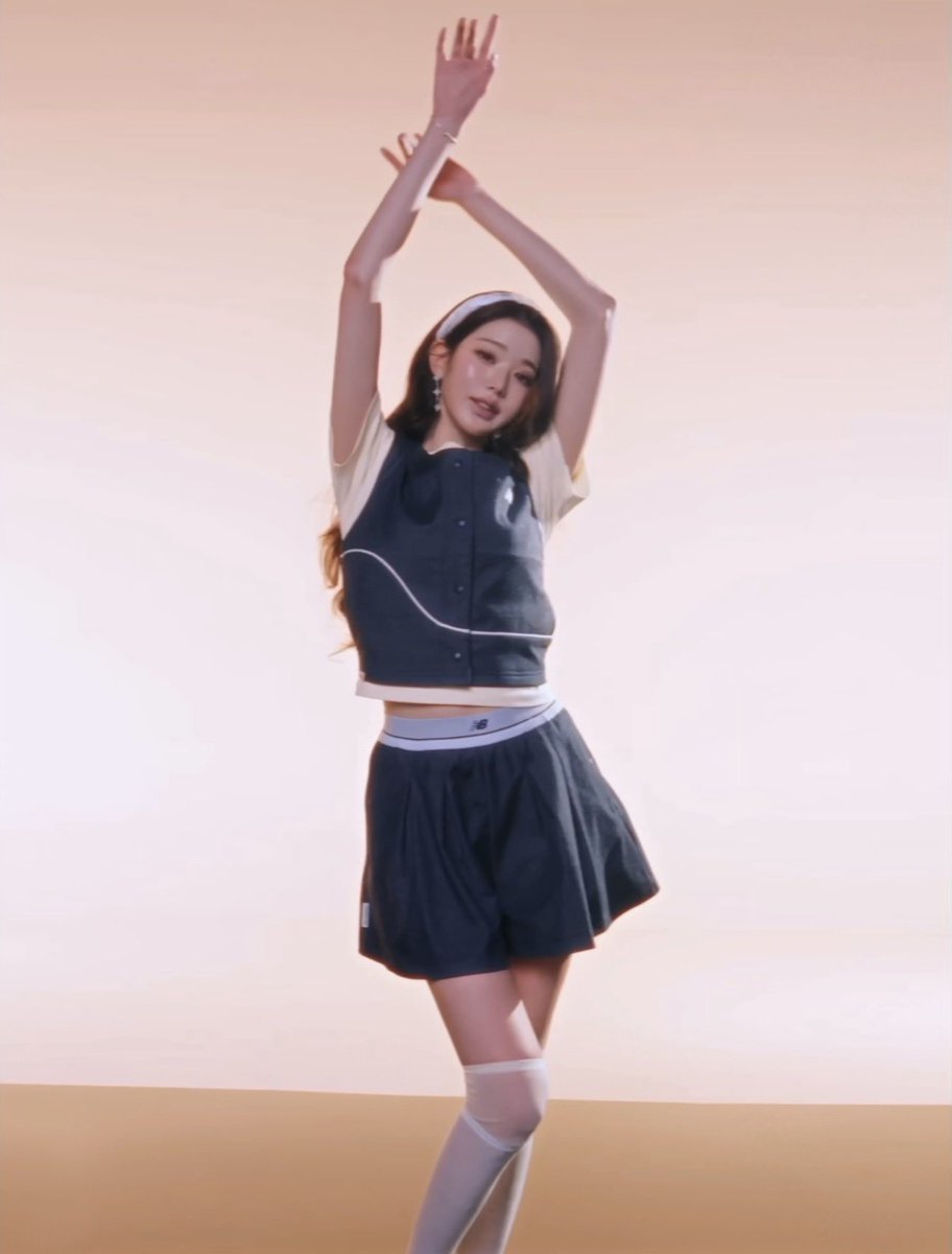 ᥫ᭡ 🪽 tweet media