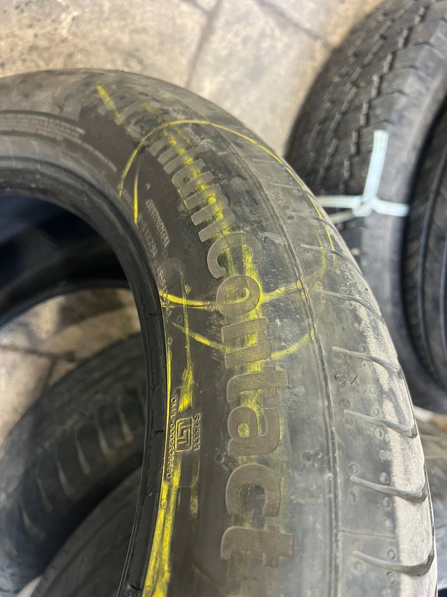 arvind_kahol's tweet photo. @continentaltire We bought the tyres it was in guarantee,Now the tyre is bulge
Instead of changing the tyre,They are asking for extra charges. kindly look at this issue. https://t.co/ZXveISB4sn