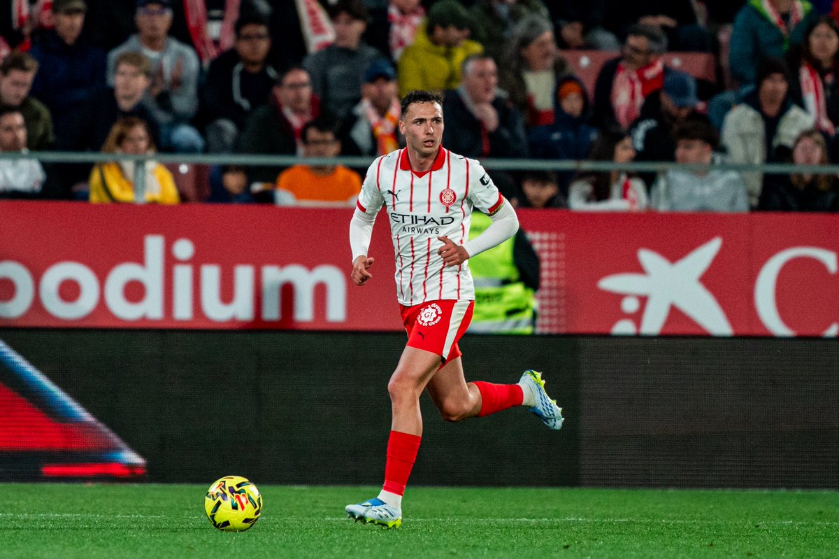 arnaueti_4's tweet photo. 3 punts importantíssims!!! 🙌🏻

Gran partit ahir @GironaFC davant d’una afició immillorable. Seguim 🫡🚀 https://t.co/rV4nRmdYRV