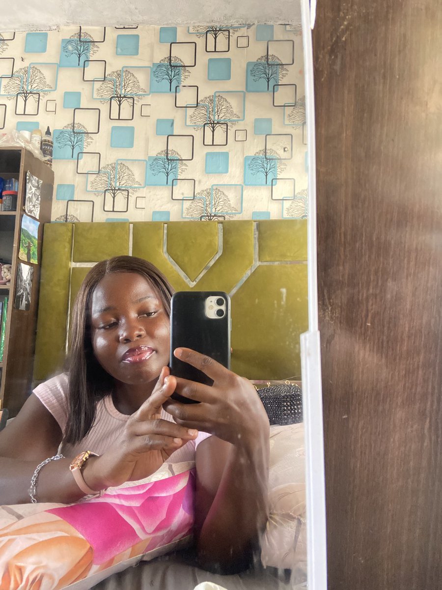 _oforie's tweet photo. random media update 🫢 https://t.co/CunGo8nmAq