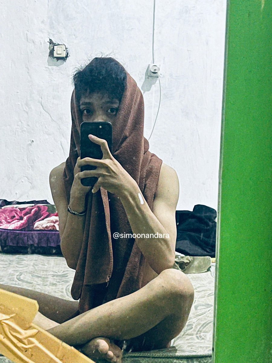 simoonandara's tweet photo. ayo mandi💦 https://t.co/MKPcIPFMdc