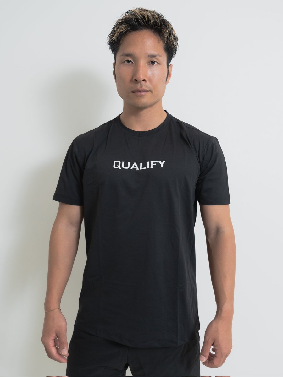 UVER_YG_LaLiga's tweet photo. 陸上競技の未来を変える1歩として
【QUALIFY】
というブランドを作りました
機能性があるのは当たり前
勝者の品格を感じさせるシルエット
トレーニング後そのまま街に出ても違和感のない美しさ

「競技と日常を一つに」
「勝者にふさわしい品格を」

陸上競技の常識を変えていきます https://t.co/PQ4oFLyYgJ