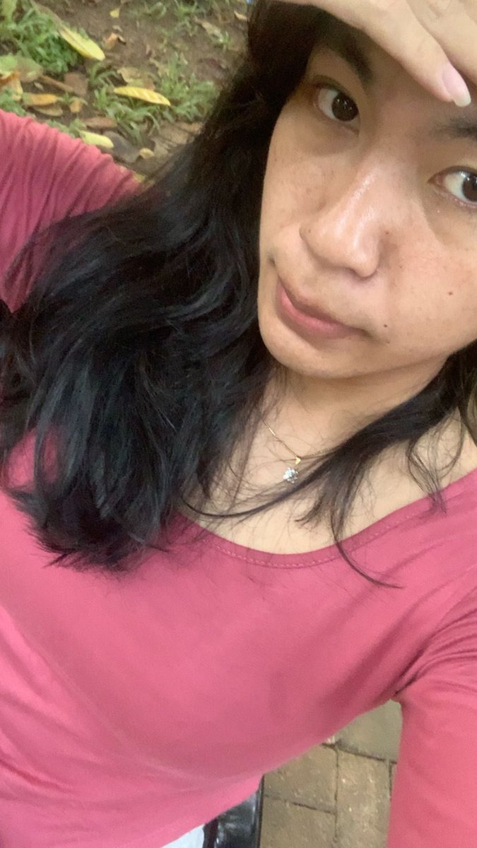 tessabogor tweet media