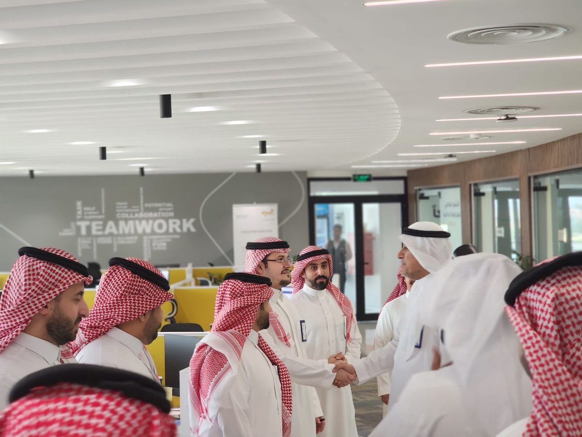 JabeenSa's tweet photo. 📸 | صور من زيارة معالي المهندس خالد بن محمد السالم، رئيس الهيئة الملكية للجبيل وينبع | رئيس مجلس إدارة شركة جبين، لمقر شركتي جبين ورقيم في مدينة الجبيل الصناعية، حيث كان في استقباله الرئيس التنفيذي م. عبدالرحمن بن محمد شماشير.
واطّلع معاليه خلال الزيارة على سير الأعمال والمشاريع القائمة.