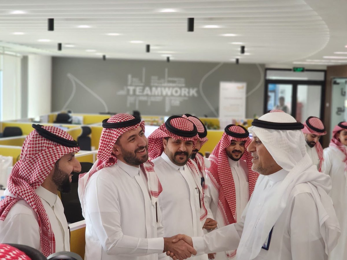 JabeenSa's tweet photo. 📸 | صور من زيارة معالي المهندس خالد بن محمد السالم، رئيس الهيئة الملكية للجبيل وينبع | رئيس مجلس إدارة شركة جبين، لمقر شركتي جبين ورقيم في مدينة الجبيل الصناعية، حيث كان في استقباله الرئيس التنفيذي م. عبدالرحمن بن محمد شماشير.
واطّلع معاليه خلال الزيارة على سير الأعمال والمشاريع القائمة.
