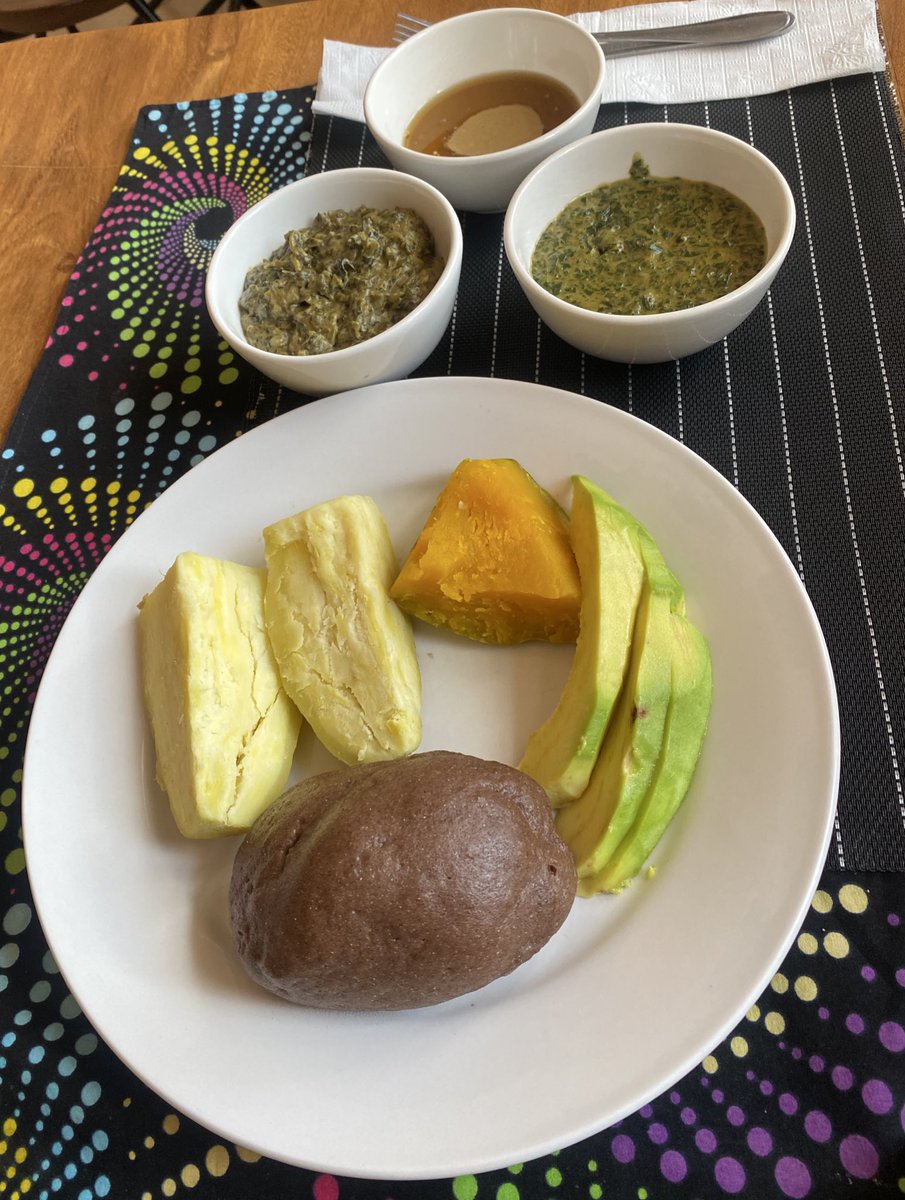 OmeraTable's tweet image. Settle in and make yourself at home as you enjoy the rich, authentic flavors of Northern and Eastern Uganda freshly prepared and served with genuine care.

#TasteOfTogetherness #CultureOnAPlate