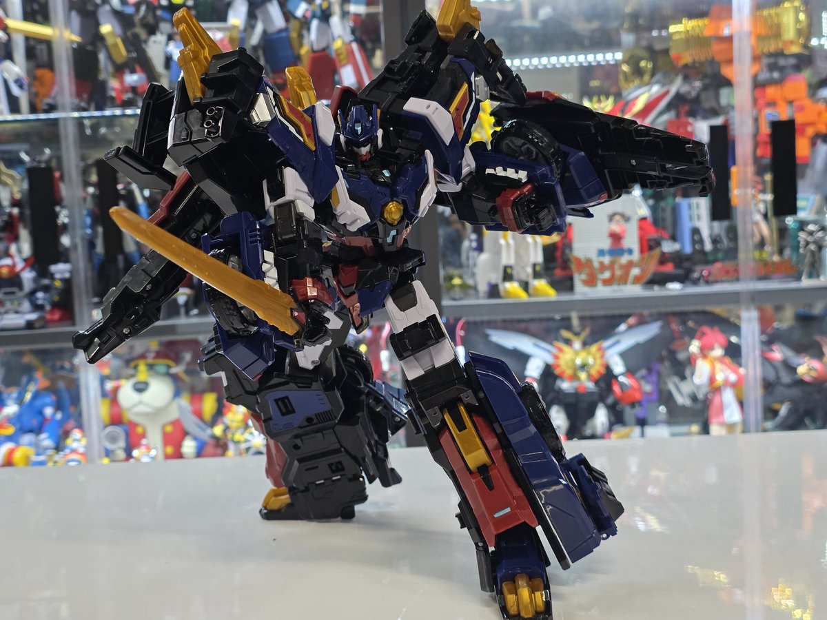 ミニフォース新作 ティラノサンダーレガシー 2019年に発売された