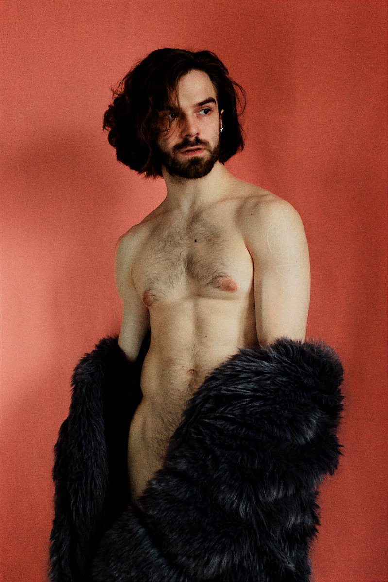 akzmchvphoto tweet media