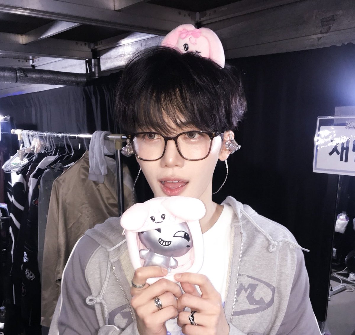 ᴋᴍ.✿ tweet media