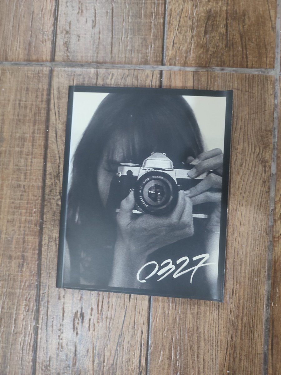 cveslaur's tweet photo. guys, can you help me sell my albums🤧 I need the funds for my thesis. https://t.co/i3x5dwMdiE