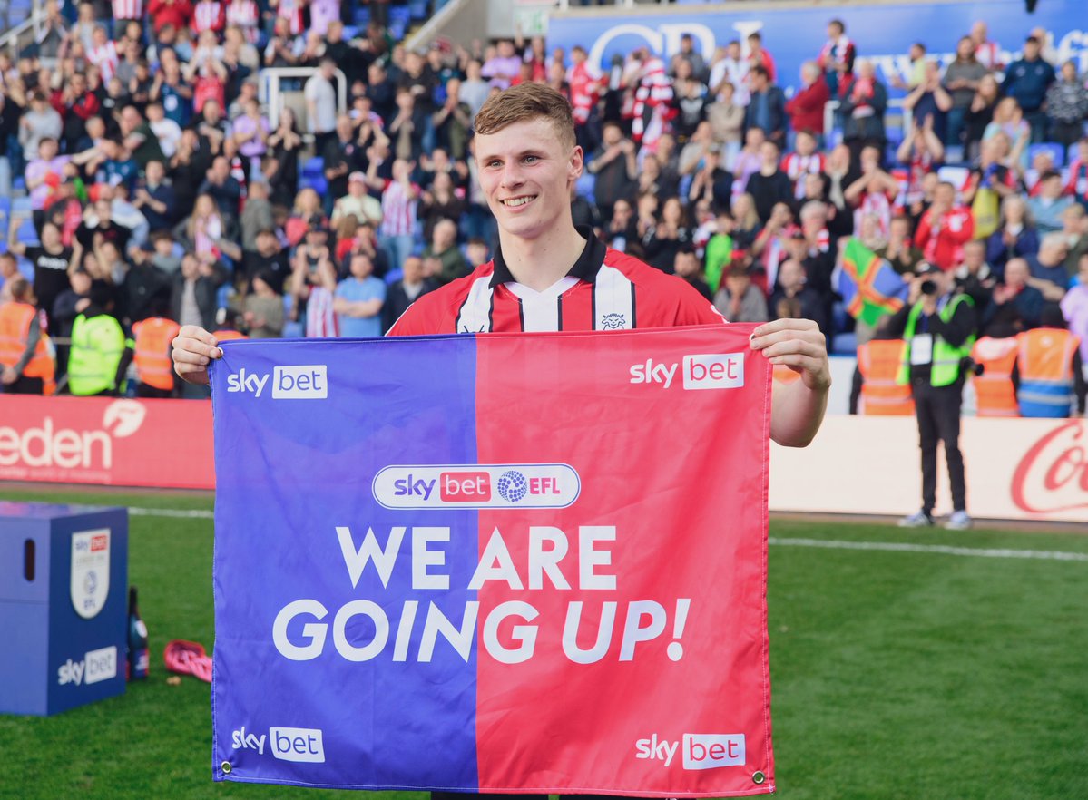 Rob street tweet media