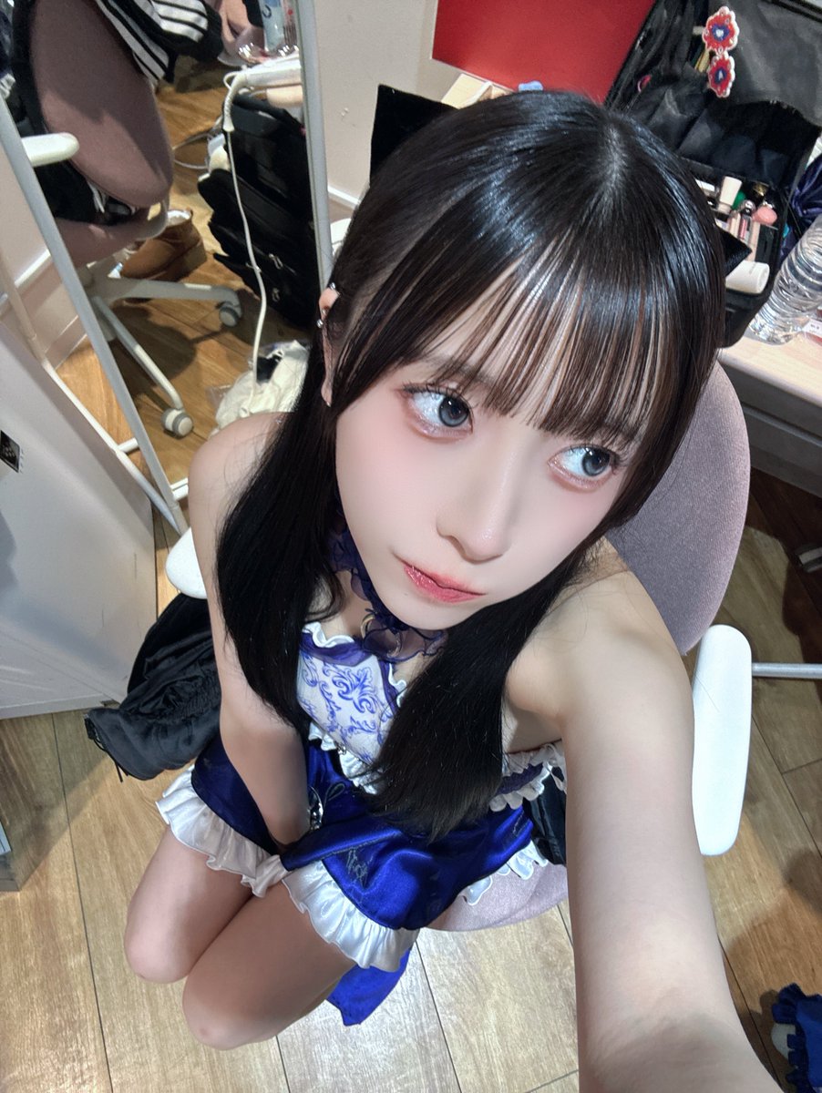 汐見まとい tweet media