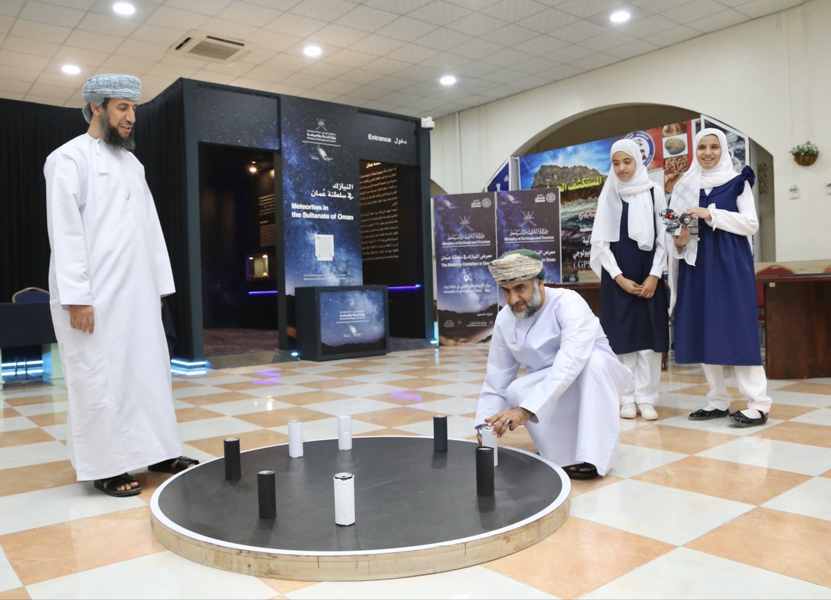 EduGovNsq's tweet photo. مارثون تحدي الروبوت بمركز الاستكشاف العلمي ضمن فعاليات اليوم الثالث من 
#الأسبوع_الوطني_للعلوم_والتكنولوجيا_والهندسة_والرياضيات  ب #تعليمية_شمال_الشرقية https://t.co/Tgc9hzNLHP